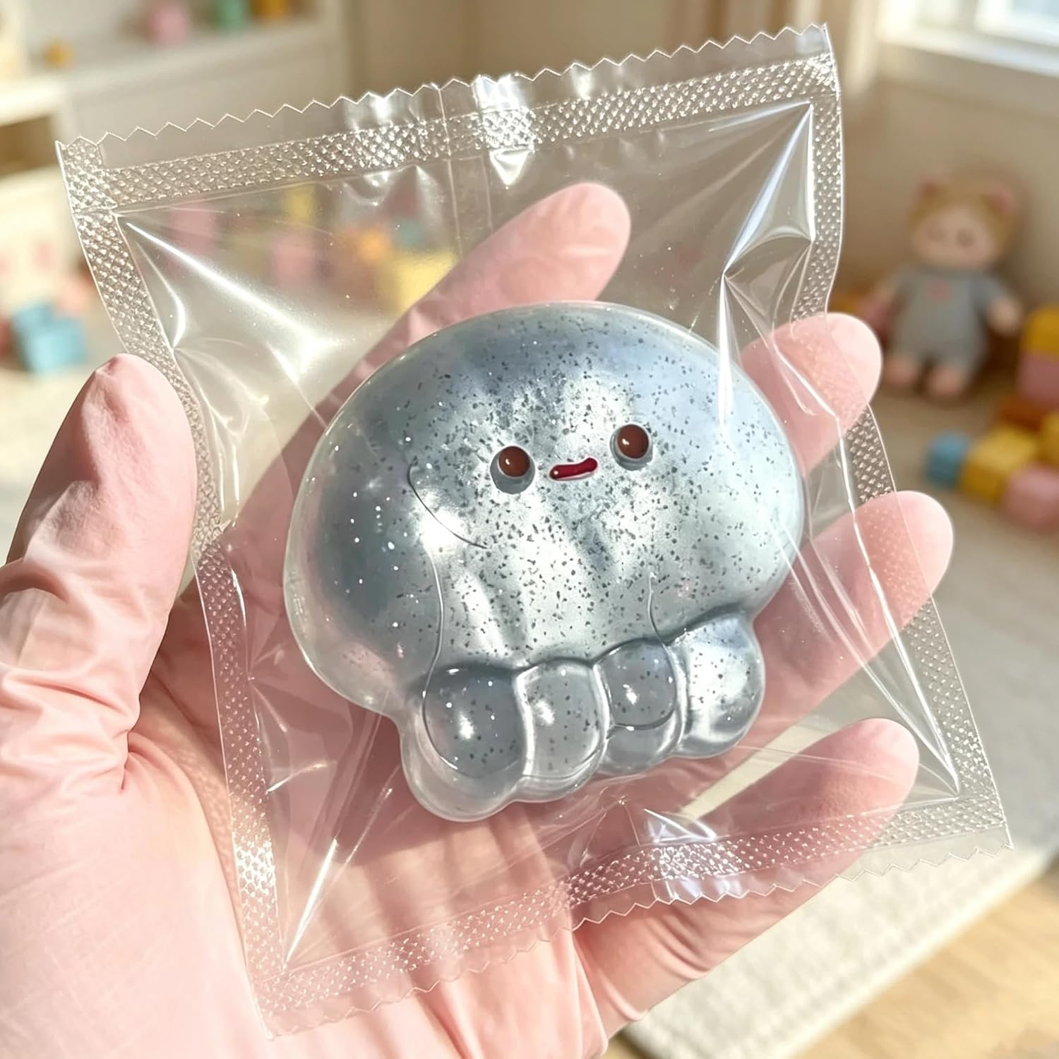 1 Squishy Jellyfish Figurine Slow — WeirdThingsToBuy weird find