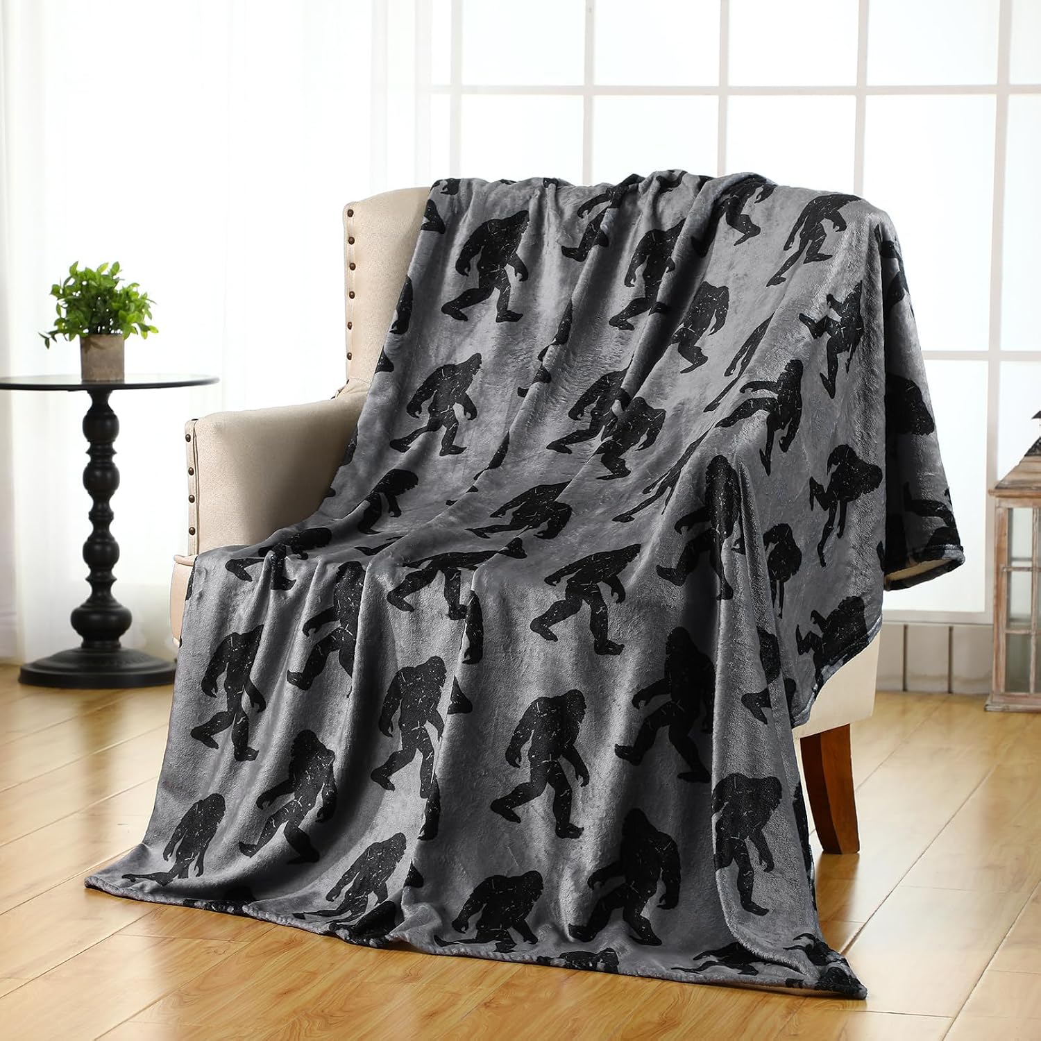 Certified Buryeah Bigfoot Blanket Sasquatch Throw — WeirdThingsToBuy weird find