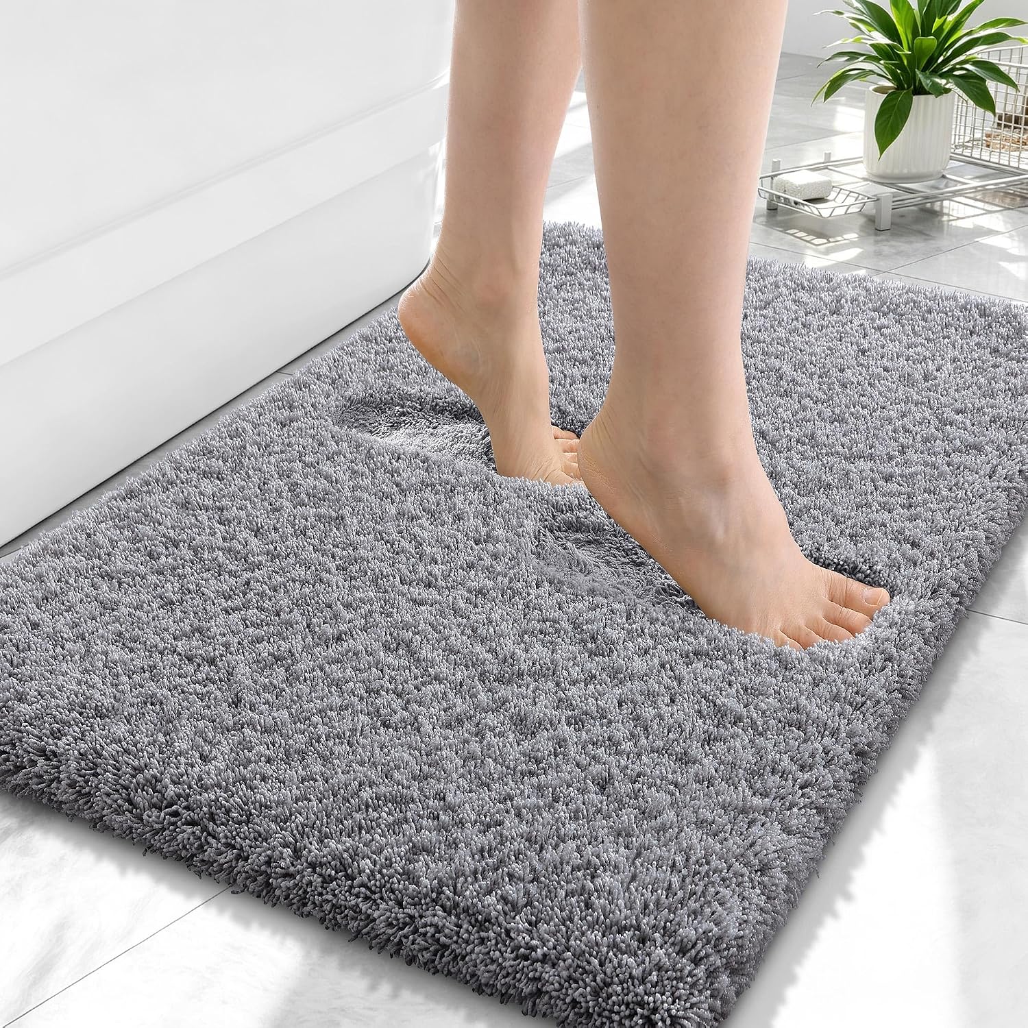 The Olanly Microfiber Small Bathroom Rugs — WeirdThingsToBuy weird find